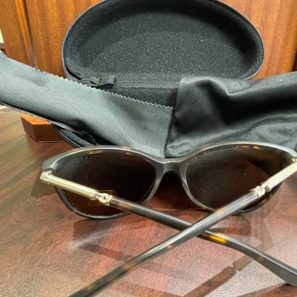 NWT Le Chic Polarized sunglass Tortoise/Brown - Picture 5 of 7